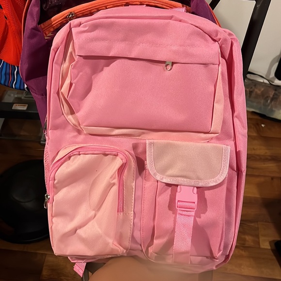 Back pack bundle - Picture 4 of 7